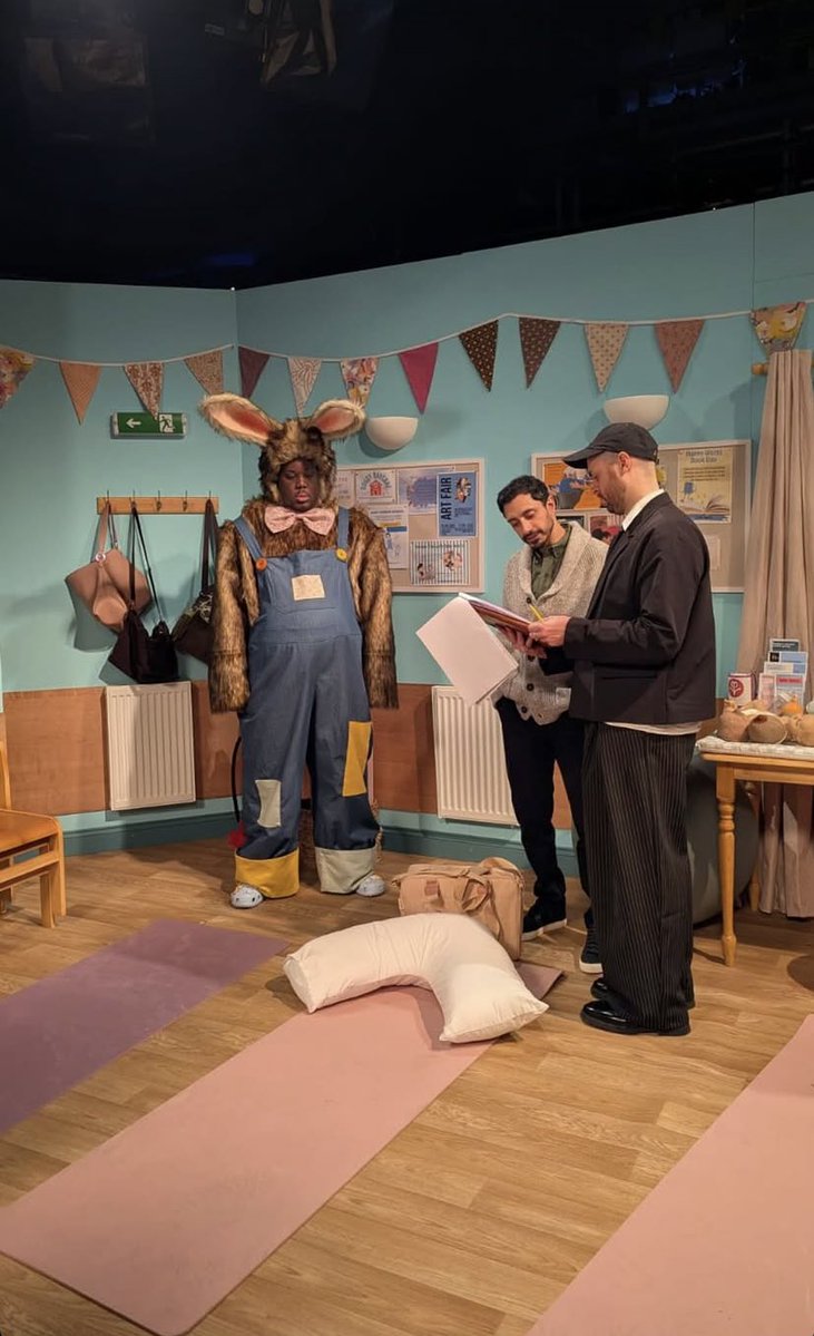 snluk updates tweet media