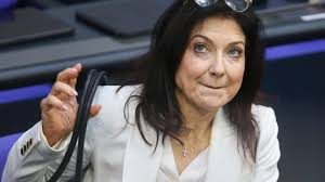 Oldbutgold - BÜNDNIS90/GRÜNE - DIE GEFALLEN MIR ! tweet media