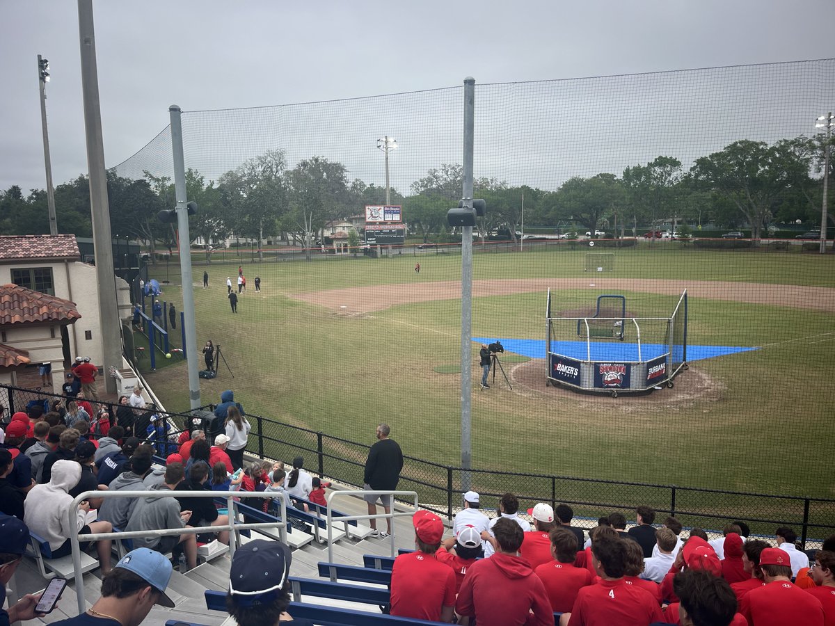 DAN HICKEN tweet media