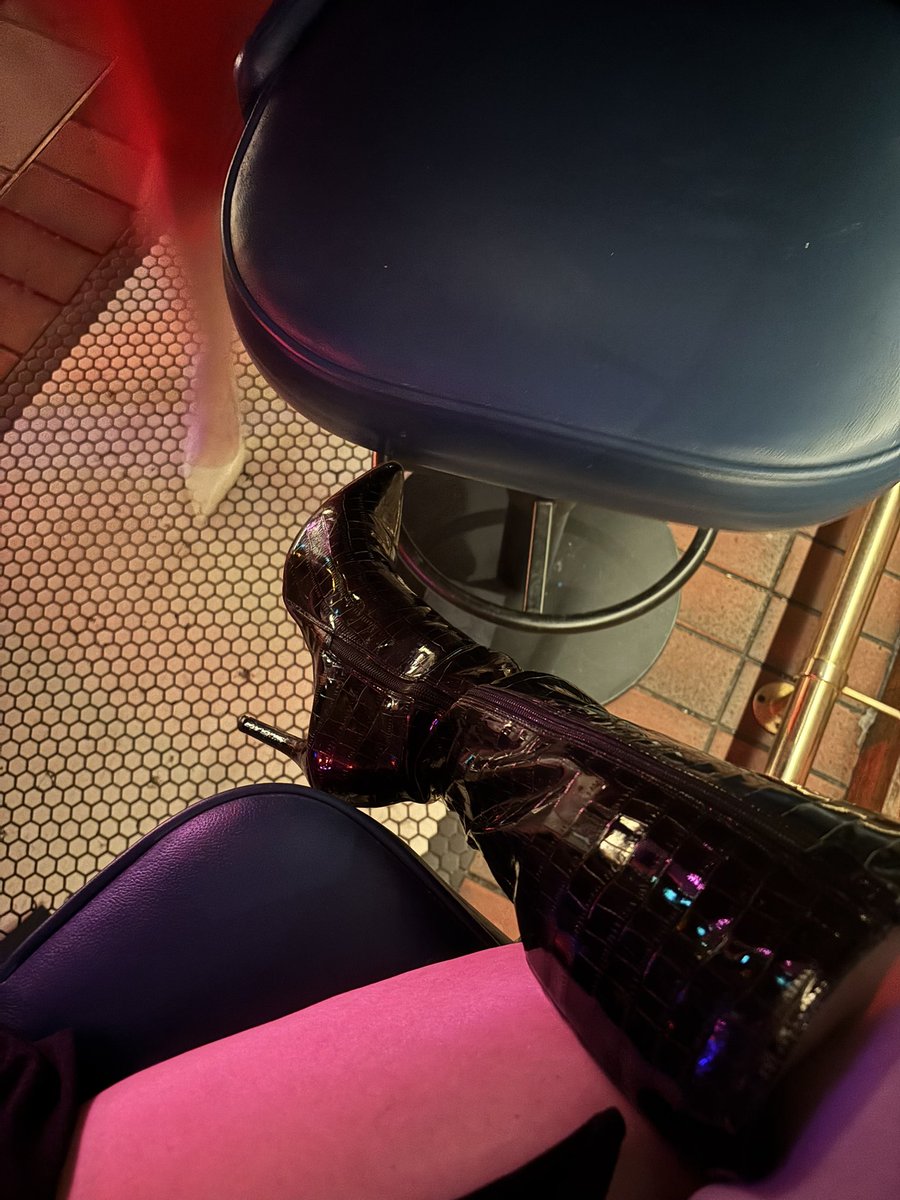 Ashleigh Banks tweet media