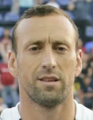 barinagaposting tweet media