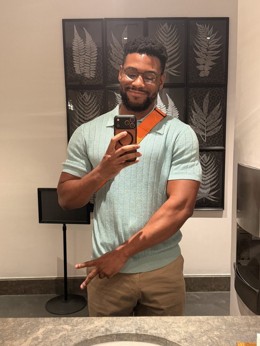 AF_Ghost tweet media