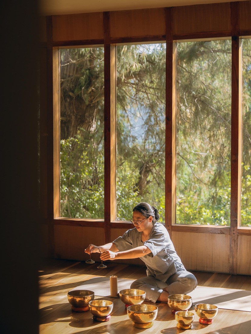 Amanresorts's tweet photo. At Amankora, holistic wellness is guided by centuries-old healing philosophies. Treatments and mindful experiences draw on local traditions and the surrounding landscape, creating a journey that supports both physical restoration and inner balance.

https://t.co/4L74JMj7pA https://t.co/Js5w0s2dJ3
