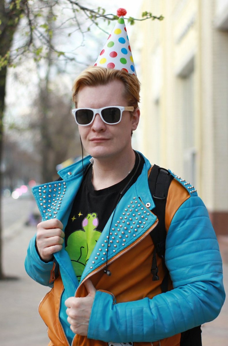 Святослав Нежи Лец tweet media