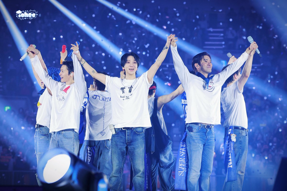 iohcc채채 tweet media