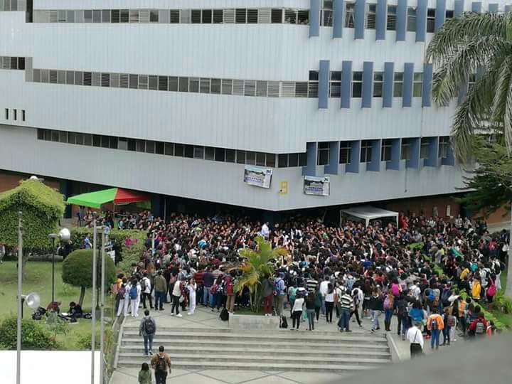 Dr. Coke 🇵🇸 tweet media