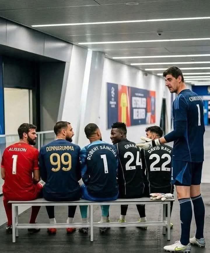 M.🇸🇳 tweet media