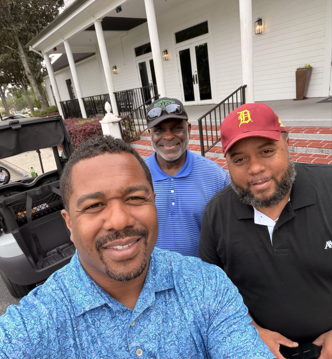 Earl Jones Jr. tweet media