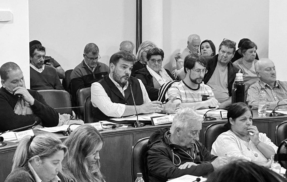 PODEMOS FLORIDA tweet media