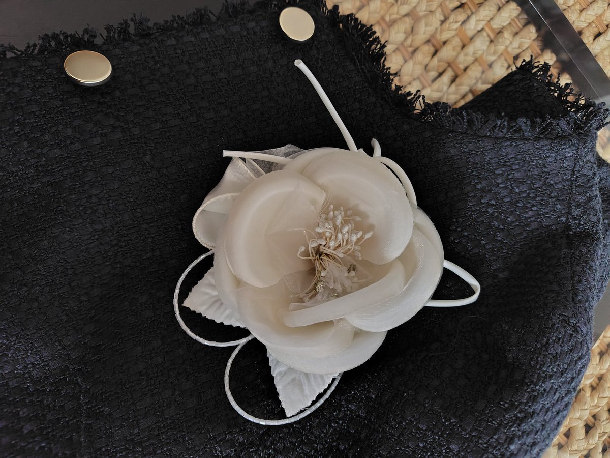 花薫@カオル𑁍𓏸𓈒 tweet media