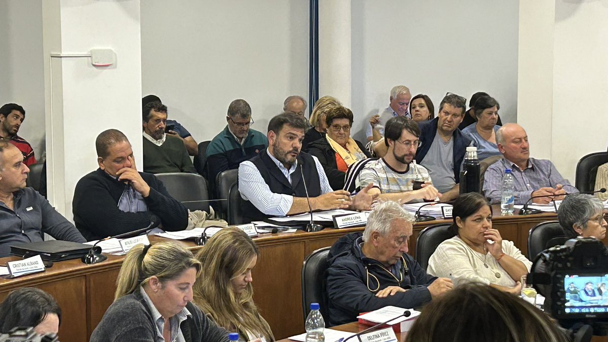 PODEMOS FLORIDA tweet media