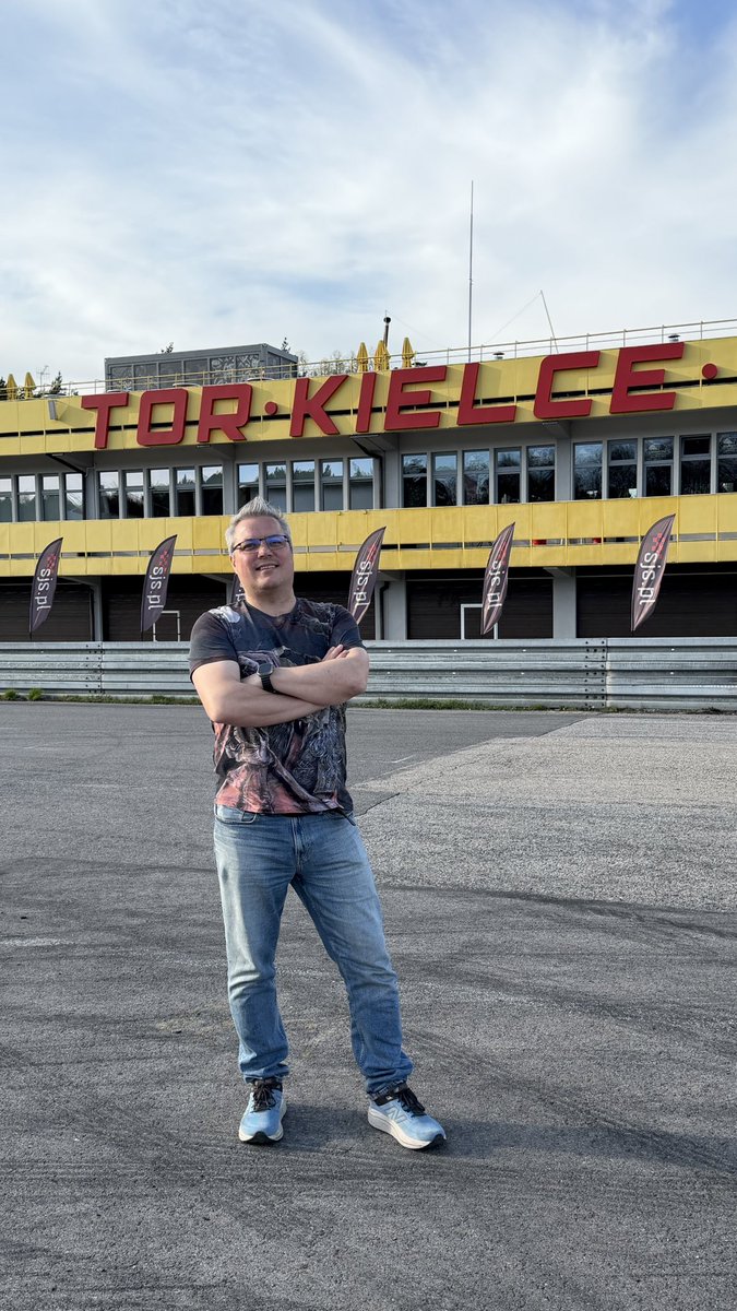 Ilyun's tweet photo. Nearly 35 Years Later: My Heart Raced Like the First Time #karting #kartingzone #tor #kielce https://t.co/PJVKl6Iua8