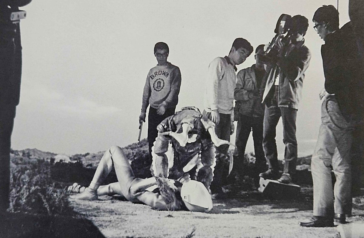 ブルー tweet media