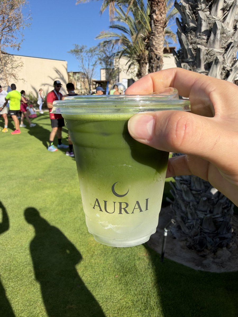 iskasolano's tweet photo. health + love + friends + matcha https://t.co/sSWb9mgePi