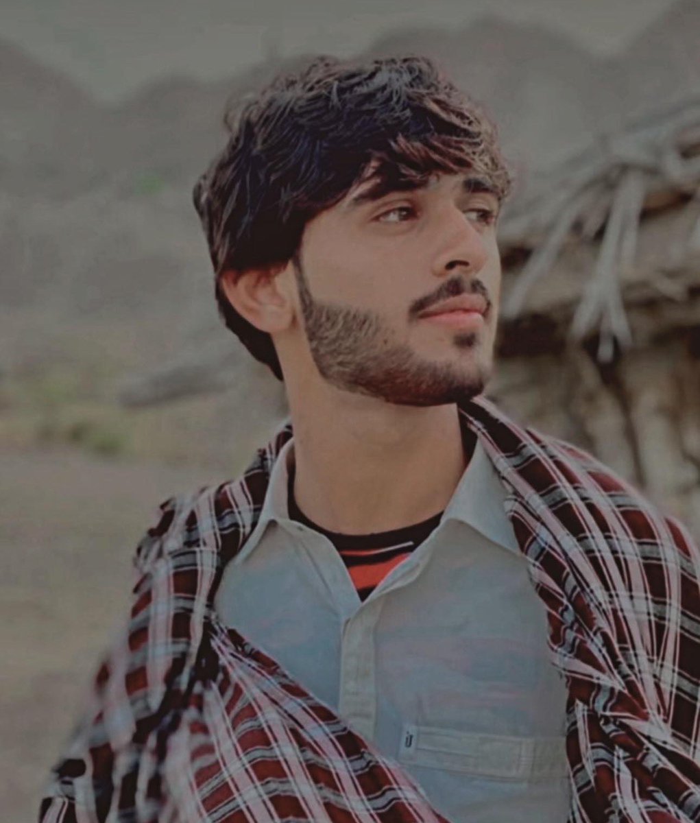 QasimBaloch_'s tweet photo. Umar Baloch, son of Liaqat Guhram, was reportedly taken from his home in Mand Koh, Kech, around 3:00 AM on Jan 8, 2026.
Allegedly detained by Pakistan Army personnel without warrant—his whereabouts remain unknown after 88 days.
#ReleaseUmarLiagatGohram #BringBackUmar https://t.co/q6H38ln0LA