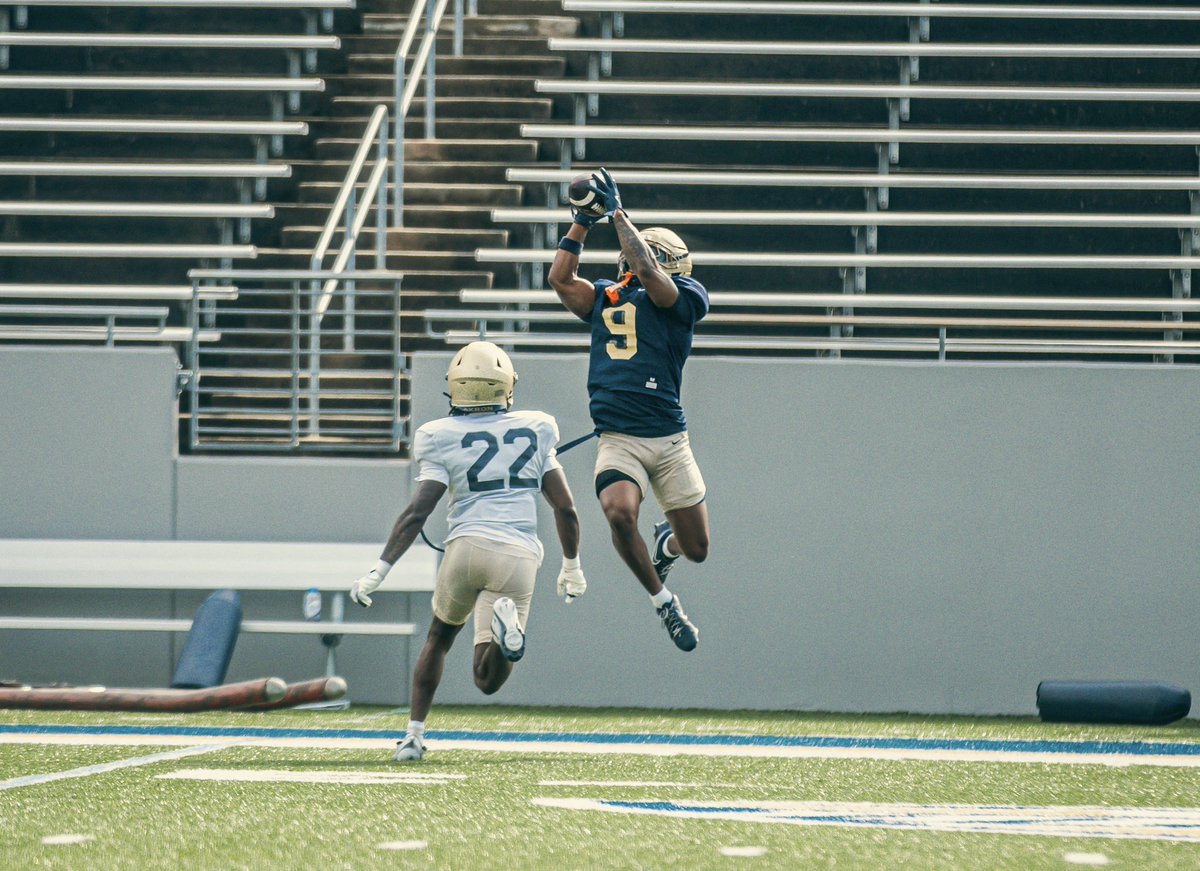 Akron Football tweet media