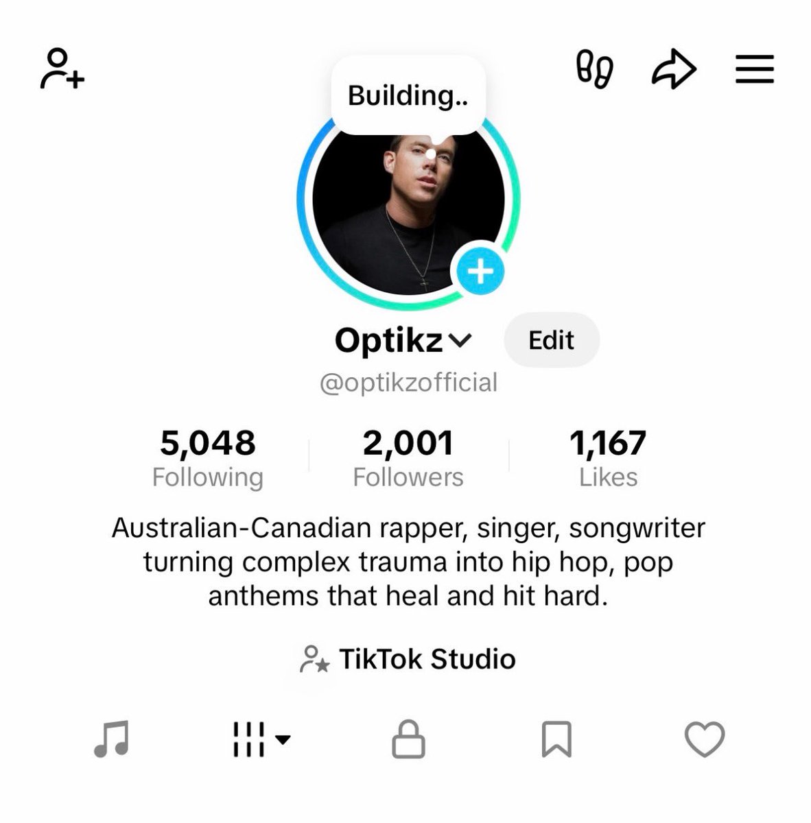 optikzofficial's tweet image. Just hit 2000 followers on TikTok today! tiktok.com/@optikzofficial Thanks for following and listening to my music y’all! Visit my website and signup to get a digital download of my newest single “My Own Lane (Revisited)” FREE! optikzofficial.com 🎶 🙂😌🙌🏻 #optikz #x #trending