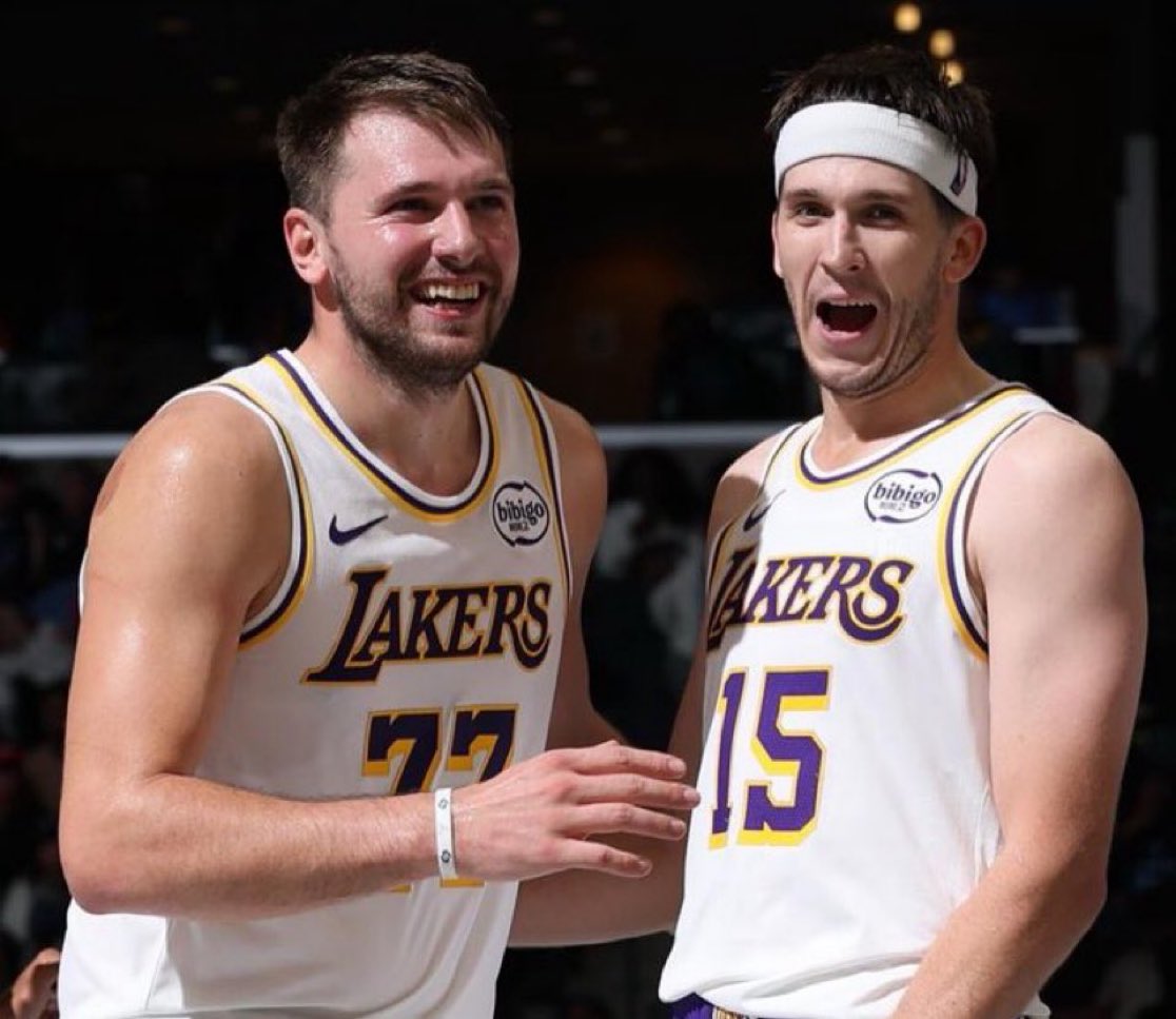 BronMuse tweet media