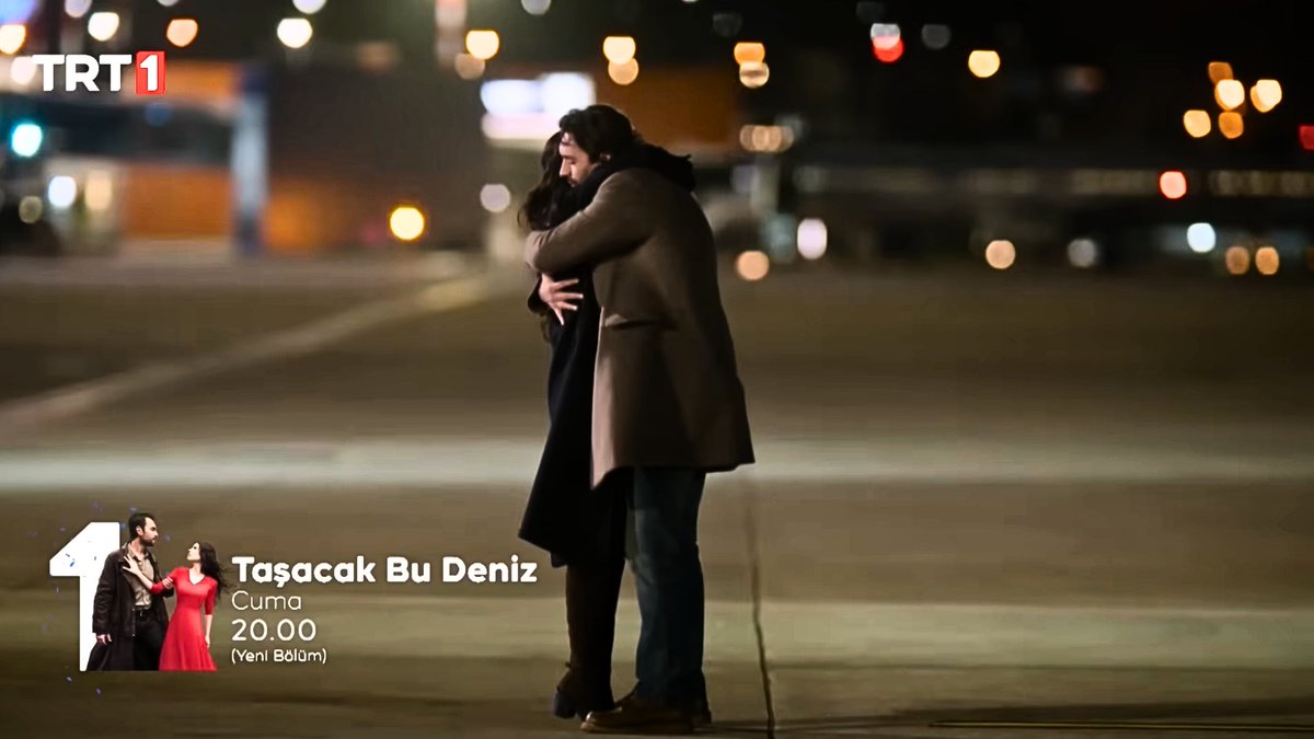 Açı güzel. Bi de parmak ucuna çıkıyor ya çok iyi.

#TaşacakBuDeniz
#EsDil