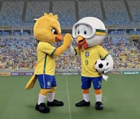 futeousadia's tweet photo. Sadia nos proporcionando esse momento incrível. 🤩

Não é atoa que é a marca patrocinadora oficial da Seleção Brasileira. Nessa eu confio! 🤝 https://t.co/4jw1qFeIls