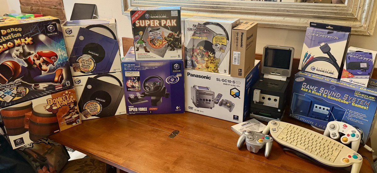 Super Smash Collector tweet media