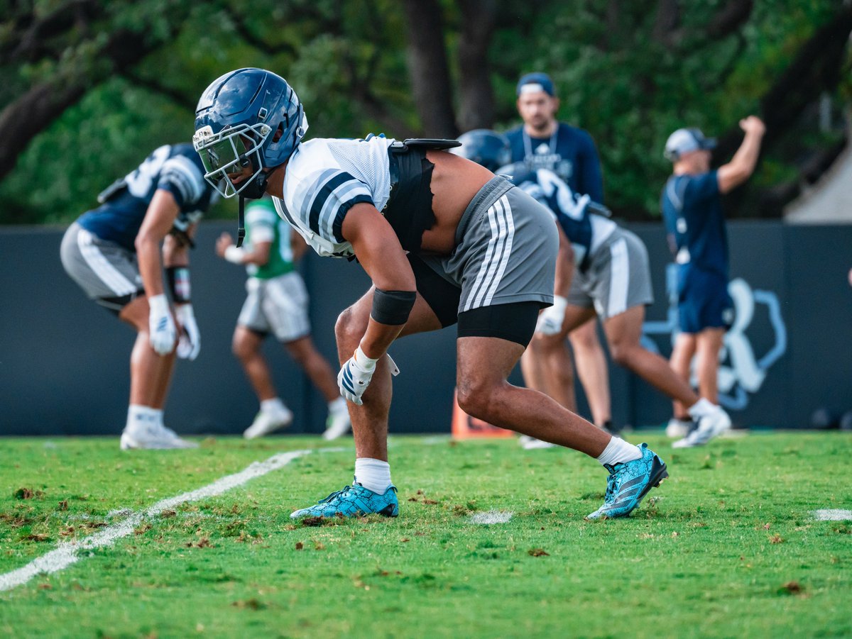 RiceFootball's tweet image. Starting the Week off Right ‼️

#WE