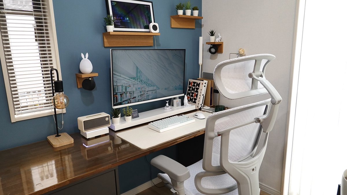 duke_gadget's tweet image. GM

#desksetup
#gadget