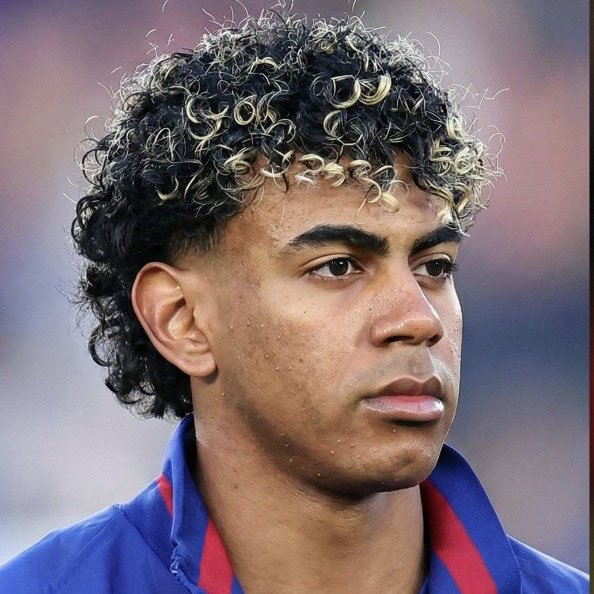 Qwophi Barcelona 💙❤️ tweet media