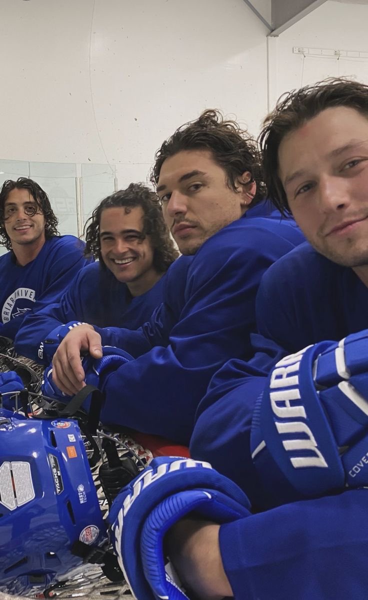 lola ♪ tweet media