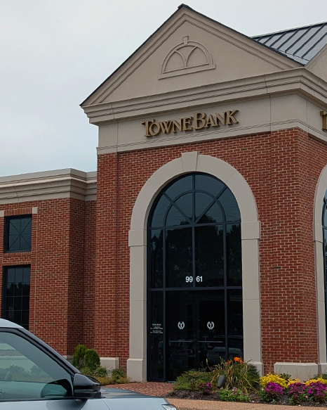 VirginiaBiz's tweet photo. Suffolk-based TowneBank announced Monday it has sold its Towne Vacations division for $250 million to Bellcrest Vacations Acquisitions. https://t.co/oMMbt52J8G https://t.co/X2Xnutgf7Q