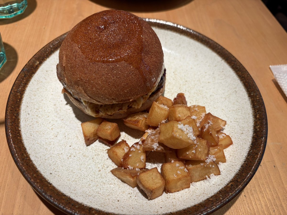 かがや tweet media