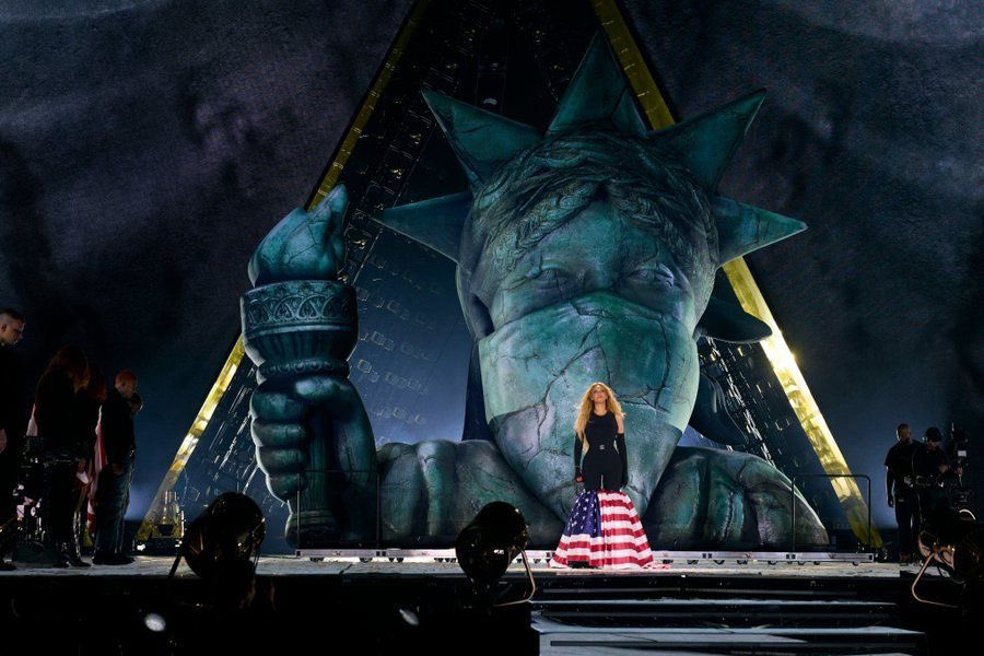 renaissance habeybey✨🐝 tweet media