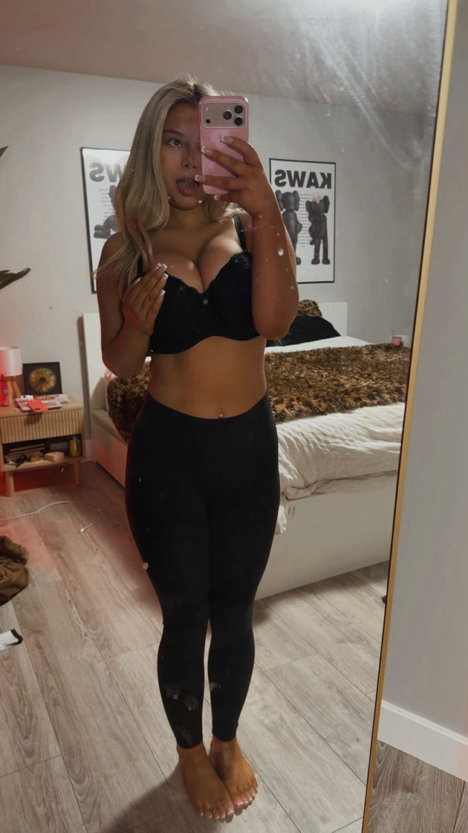 Faith Roberts tweet media