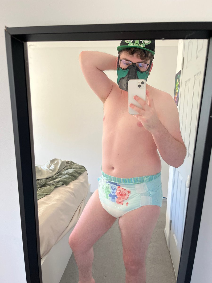 Bumblepee 🐝 tweet media