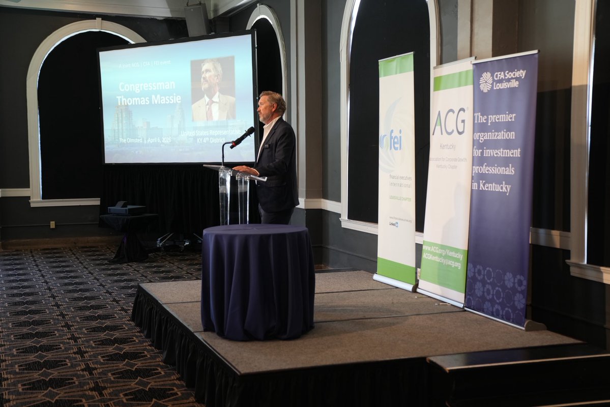 Thomas Massie tweet media