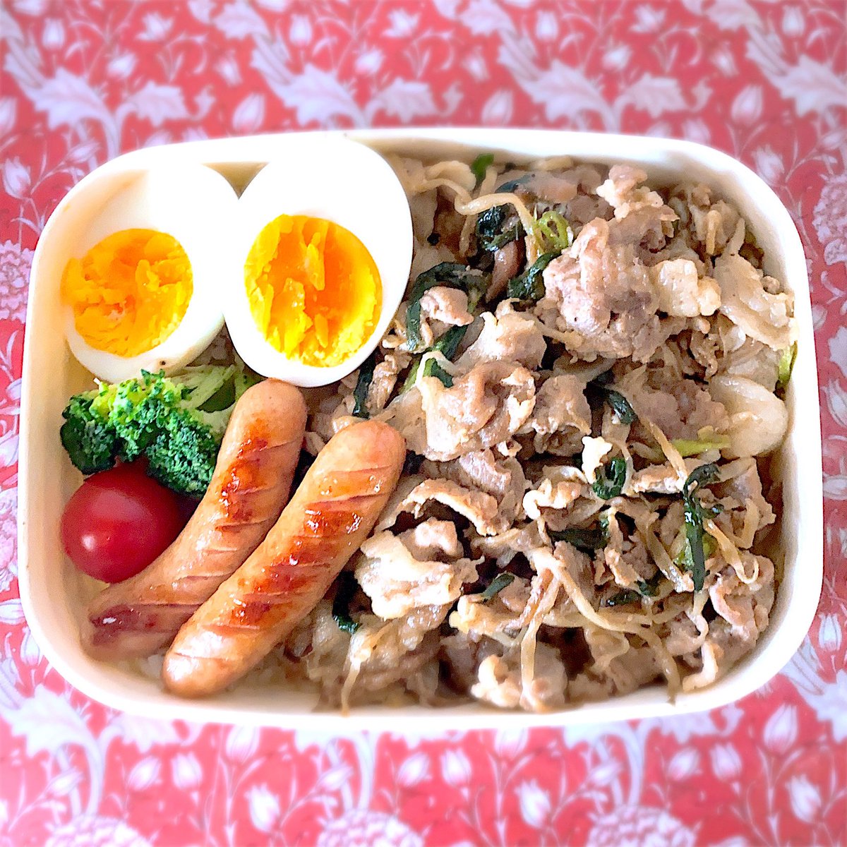 ゆーきんぐ tweet media