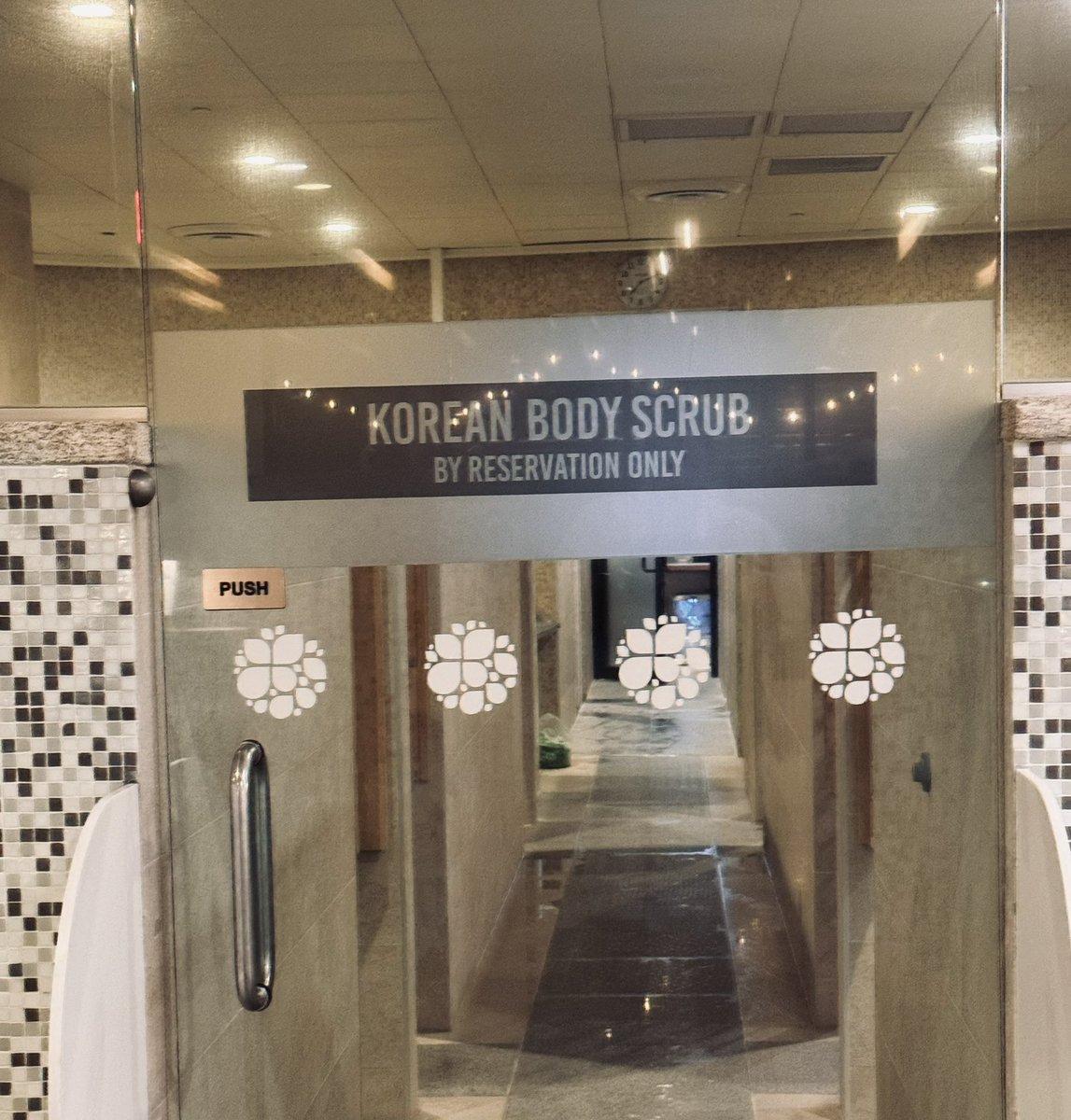 jforcejr84's tweet photo. Get that self care #XRPCommunity
@sojospaclub is the spot
I recommend the Korean body scrub and Hinoki bath π₯΅
#SoJoSpaClub #SelfCare #unplug
@DigitalPalm - this would be dope at #DigitalPalms https://t.co/nLBOoKHYsB
