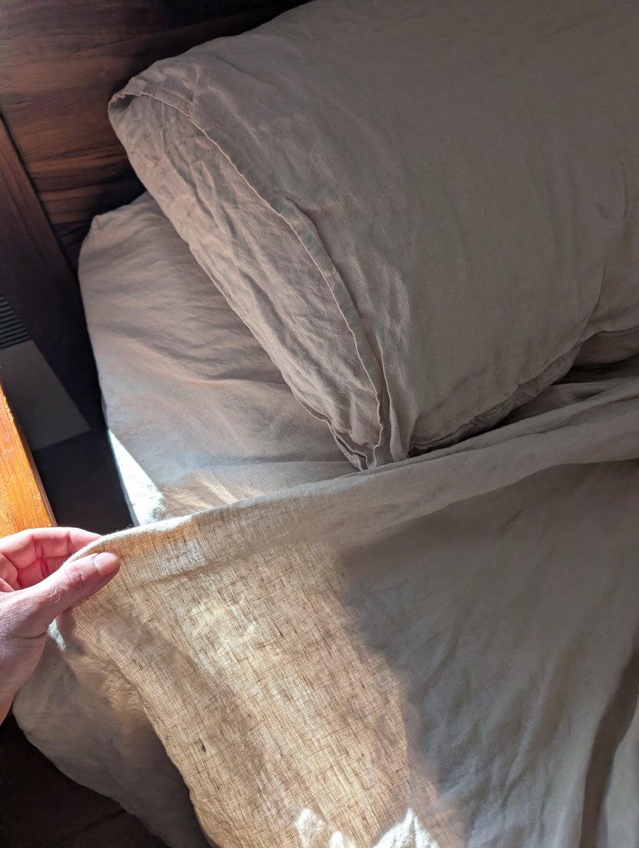 PatrickHeizer's tweet photo. The aforementioned linen sheets.

My wife bought a cheaper set just to test them out, and I'm telling you, we're never going back.

We'll invest in an "expensive" set the next time https://t.co/aV0zlKa4Nc