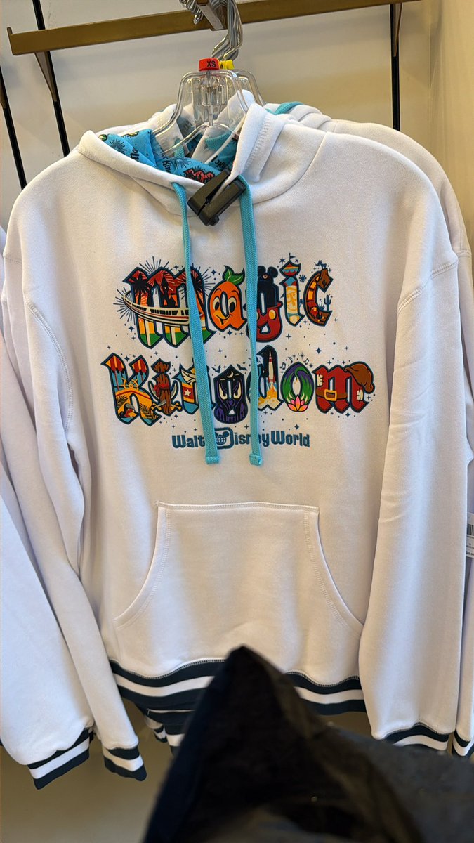 RockNstardust🎸✨ tweet media