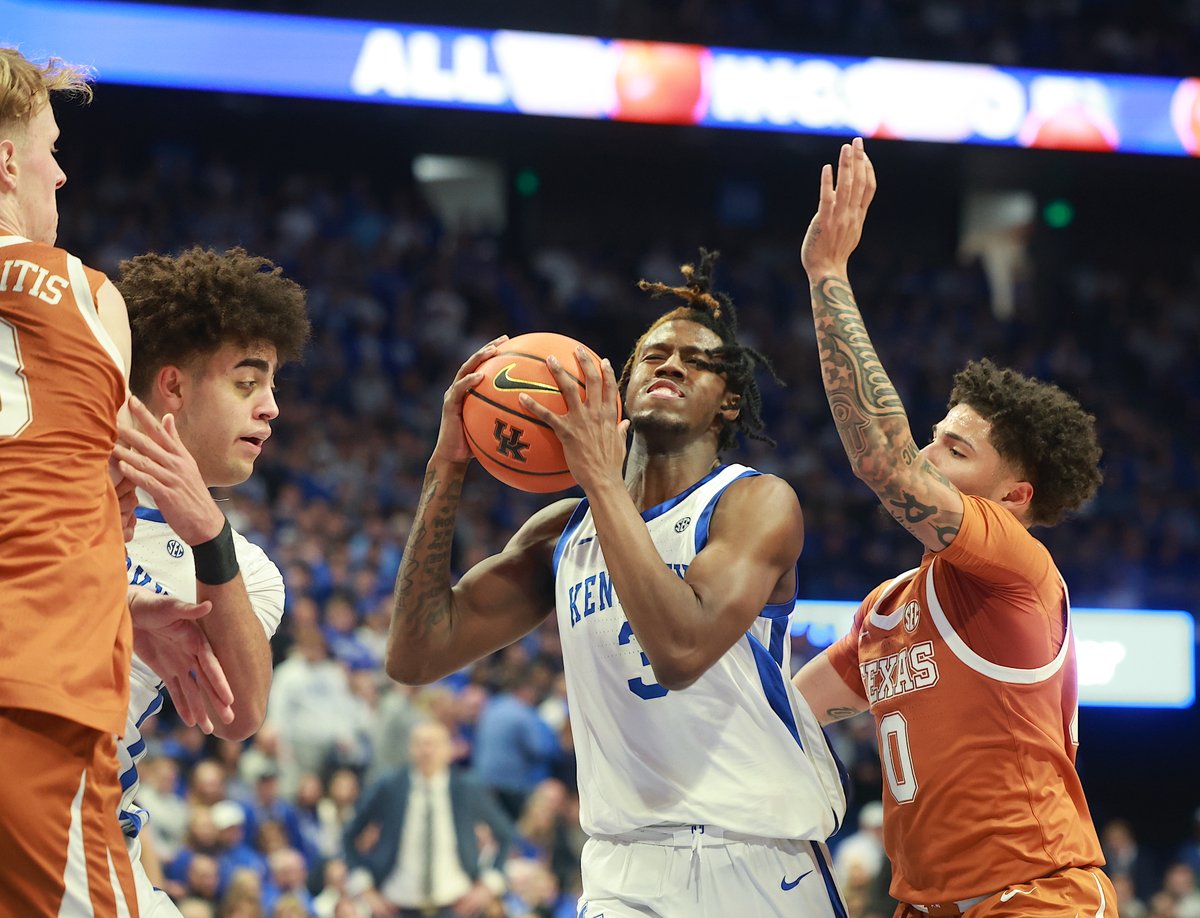 Vaughts' Views tweet media