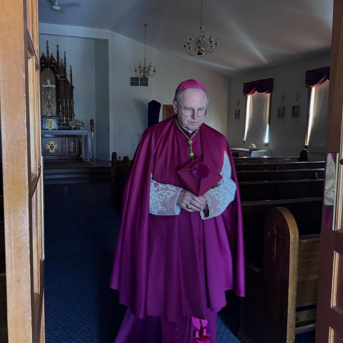 Viet Vagabond tweet media