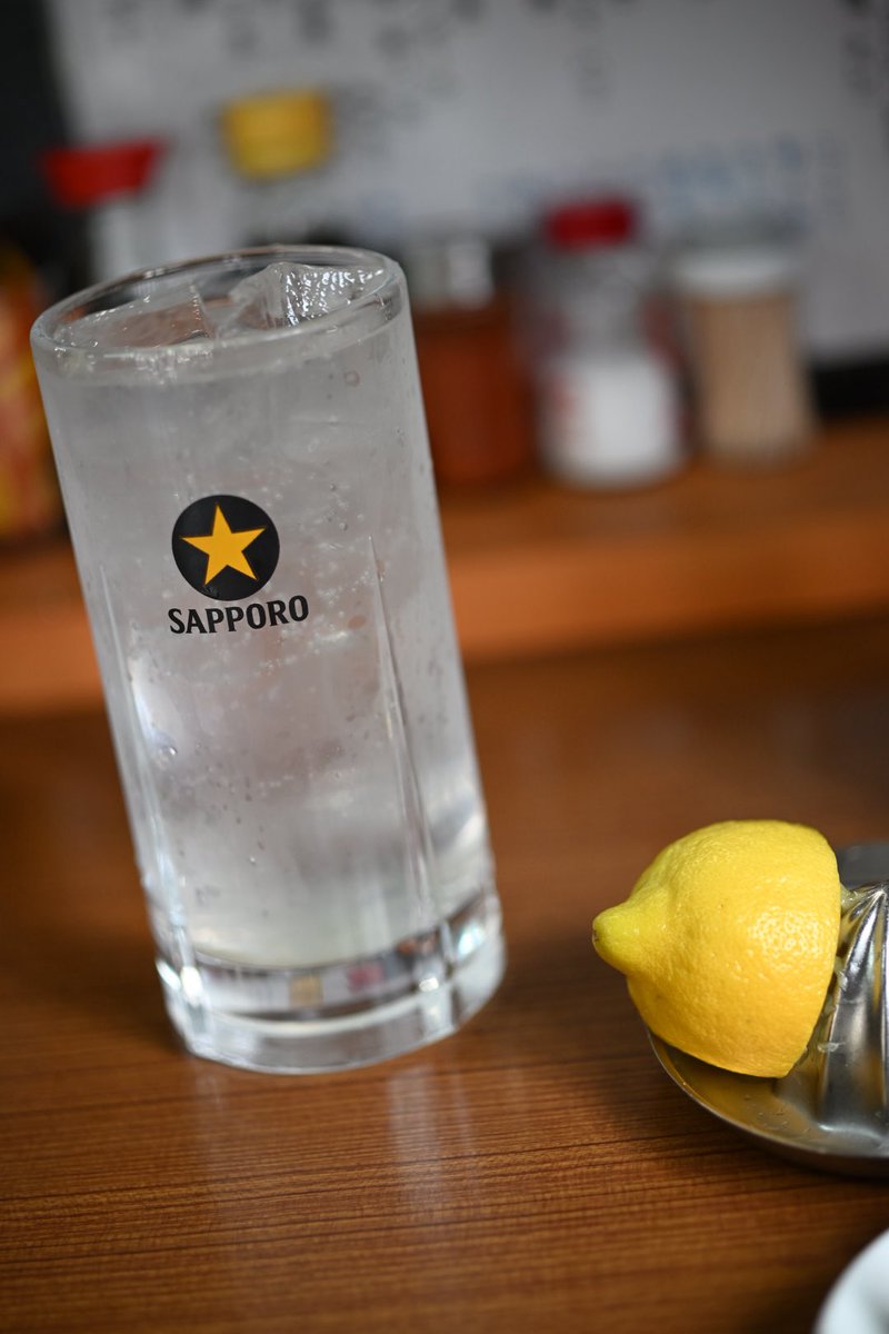 月たん飲み歩きカラジオミソ tweet media