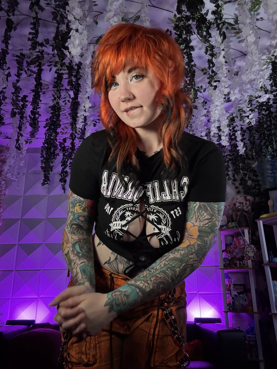 Mistress Lainabearrknee (lainabearrknee) / Posts / X