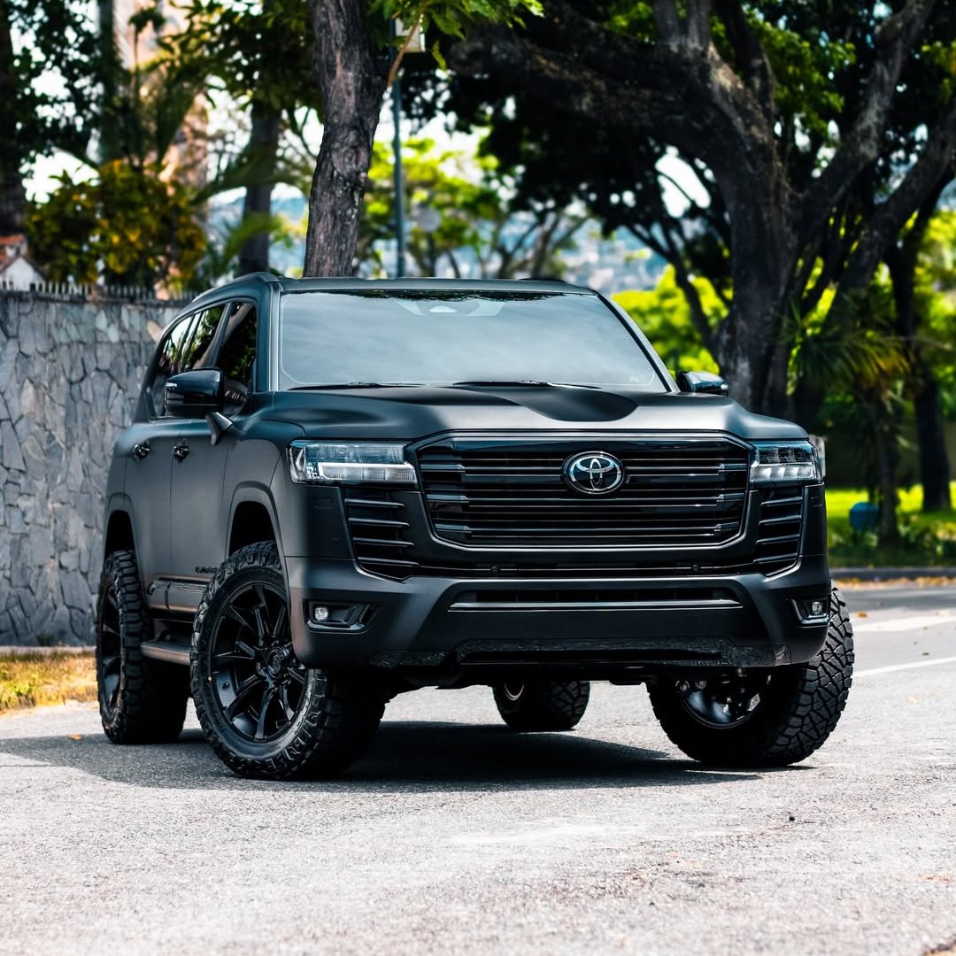 We love cars ❤️ tweet media