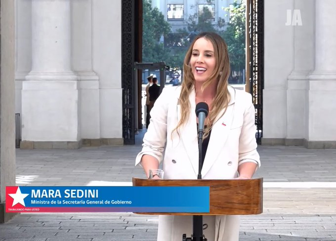 MICH CHILE🇨🇱 tweet media