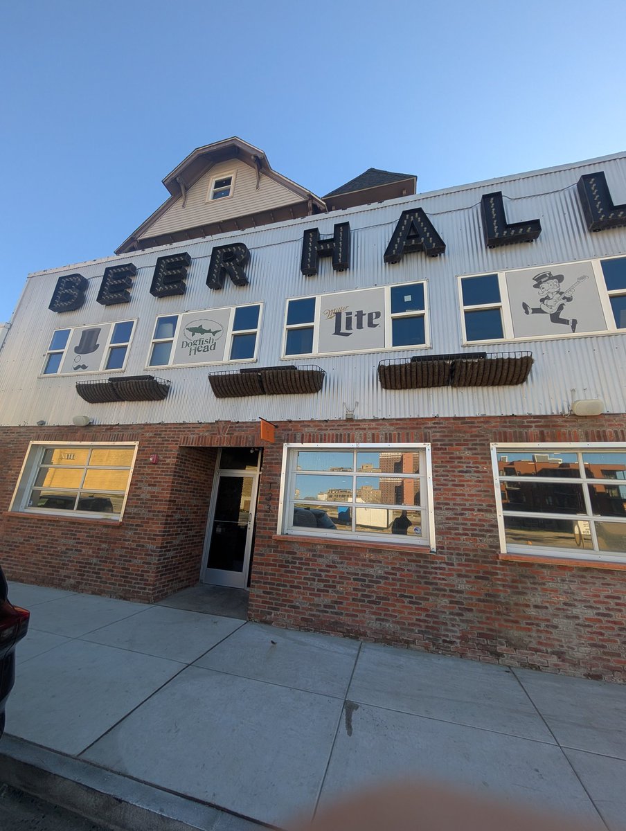 MarcoM_Shift4's tweet photo. TENNESSEE AVE BEER HALL located in Atlantic City, NJ has made the switch to @SkyTabPOS from @shift4. https://t.co/Z7Li7Vn9K7