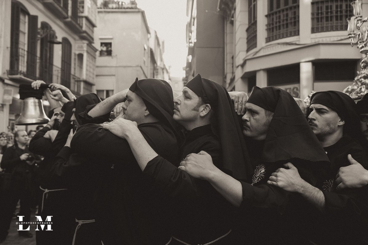 <a href="/cofradiamena/">Congregación de Mena</a> <a href="/ExpiracionMlg/">Expiración Málaga</a> <a href="/MonteCalvario/">Hdad. Monte Calvario</a> <a href="/doloresdlpuente/">Dolores del Puente</a> <a href="/cristomutilado/">COFRADIA MUTILADO</a> #CofradiasMLG- EL MEJOR PATRIMONIO ES EL HUMANO - SÁBADO DE PASIÓN <a href="/cristomutilado/">COFRADIA MUTILADO</a>