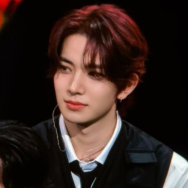makijayleclerc's tweet photo. ‼️OT7‼️ - tags

Okay, since we see so many ot6 on this app, let me see you prove you are an OT7 pro-boycotter!!

Drop the tags below, and if you want, your fav picture from Enhypen - it can be a solo member pic too! ❤️‍🩹

#Always_Together_With_sevEN
#Together_We_BOYCOTT_BELIFT https://t.co/yimaxSbWv5