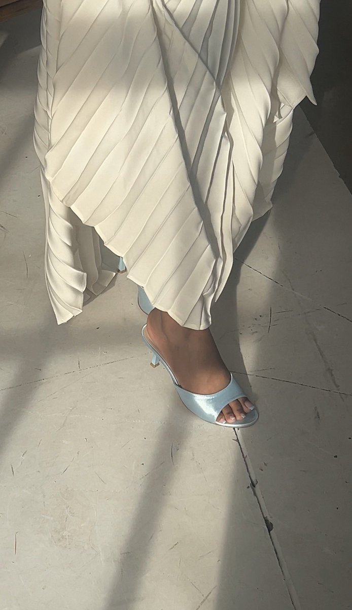 roseynipsx's tweet photo. Guess Who’s 🦶🏾? https://t.co/NRtR1d3BCv
