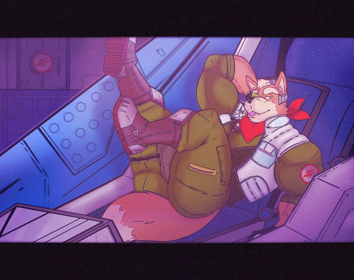 ZBoofsky's tweet photo. In honor of foxy boy being in the  galaxy movie thought I'd draw him again after all these years

Hes just soo umf https://t.co/is1fZrt0Aq